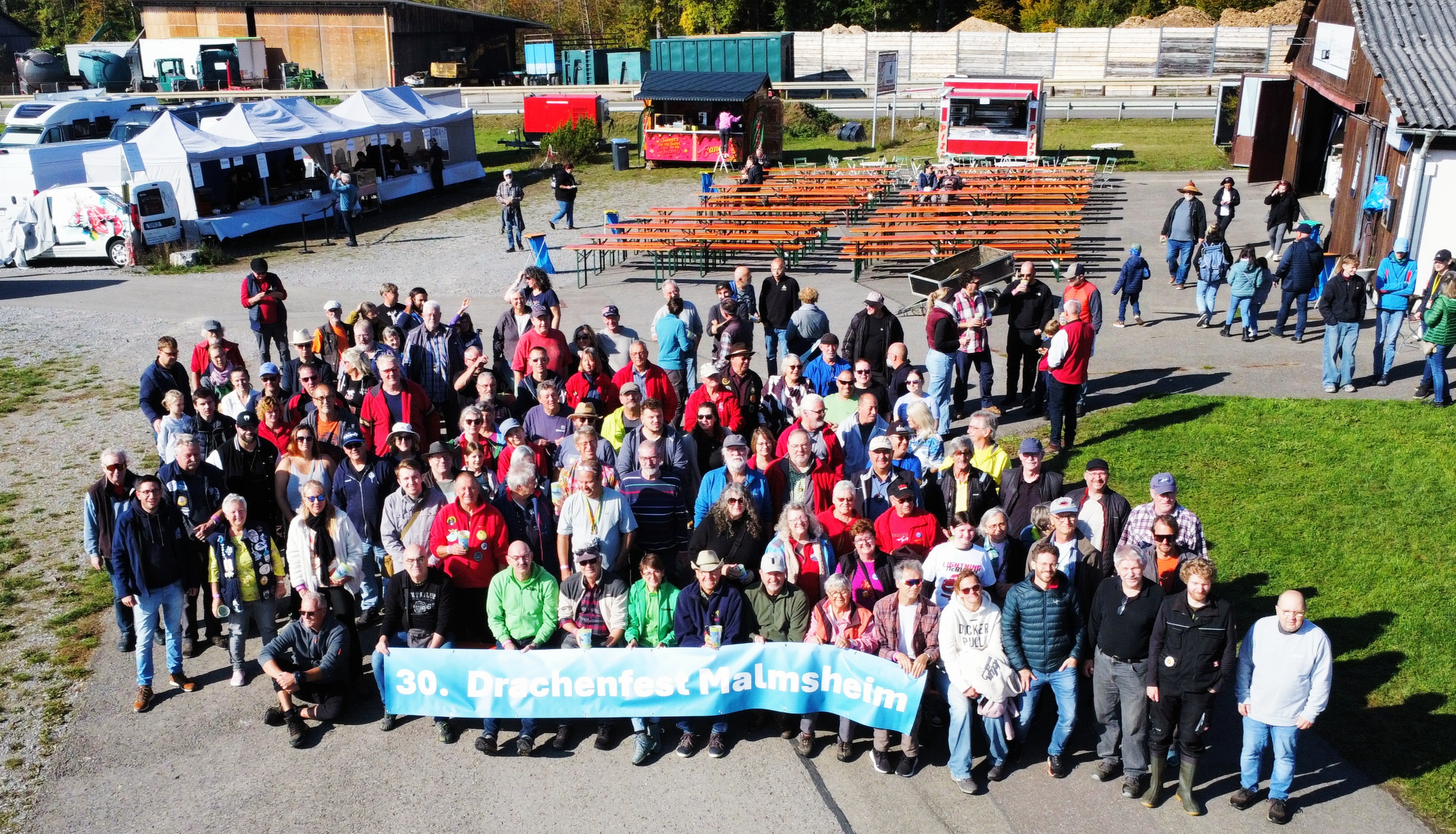 Gruppenfoto Drachenfest Malmsheim 2025 Gruppenfoto Drachenfest Malmsheim 2025